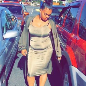 3/$20 Olive Duster Jacket and Dress Set